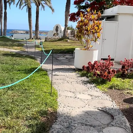 Sunset Ocean View By Aquamarina Hotel apartamentowy 4*