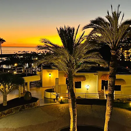 Apartahotel Sunset Ocean View By Aquamarina *
