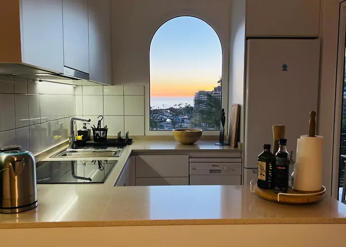 Sunset Ocean View By Aquamarina